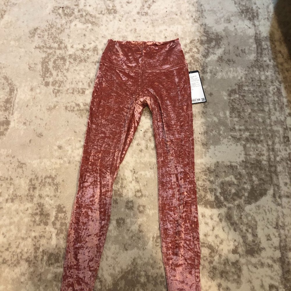 Lululemon  Wonder Under Leggings
